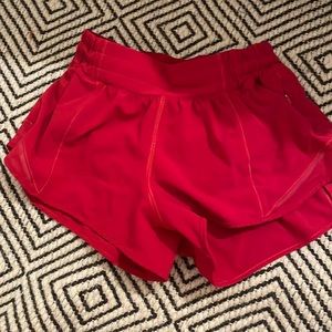 LULU LEMON SHORTSB